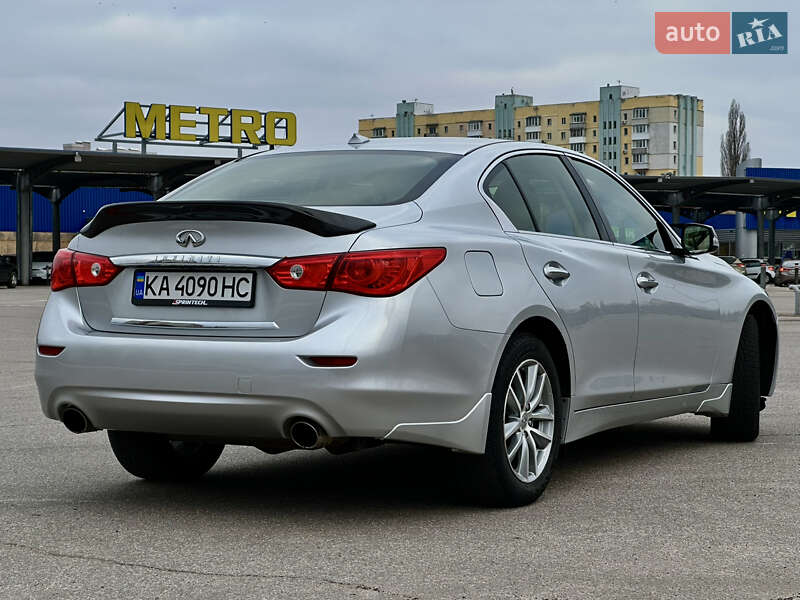 Седан Infiniti Q50 2016 в Києві