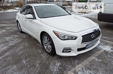 Седан Infiniti Q50 2013 в Києві