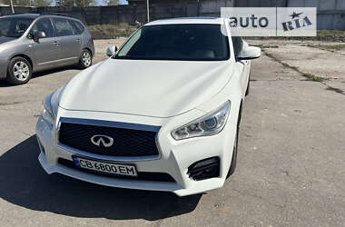 Седан Infiniti Q50 2013 в Чернігові