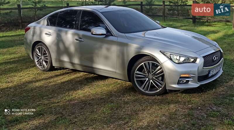 Седан Infiniti Q50 2014 в Нежине