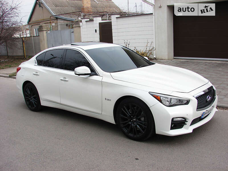 Седан Infiniti Q50 2016 в Одессе