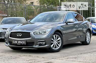 Седан Infiniti Q50 2015 в Одессе