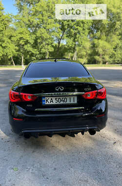 Седан Infiniti Q50 2016 в Сумах