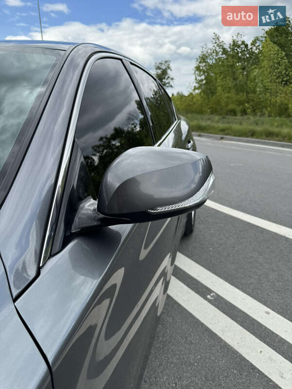 Седан Infiniti Q50 2017 в Хмельницком фото 47 Седан Infiniti Q50 2017 в Хмельницком