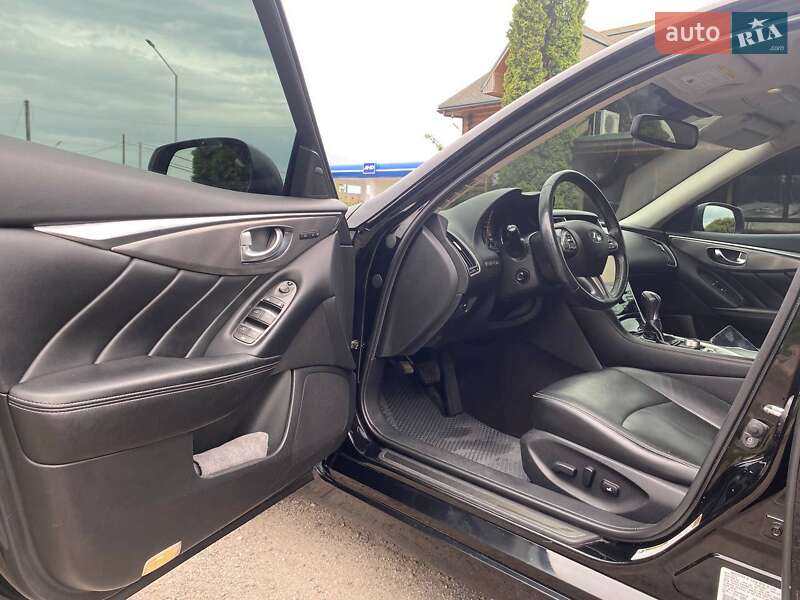 Седан Infiniti Q50 2015 в Киеве фото 24 Седан Infiniti Q50 2015 в Киеве