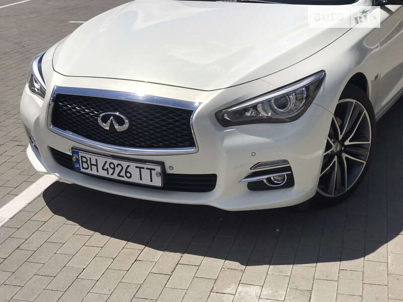 Седан Infiniti Q50 2014 в Одесі