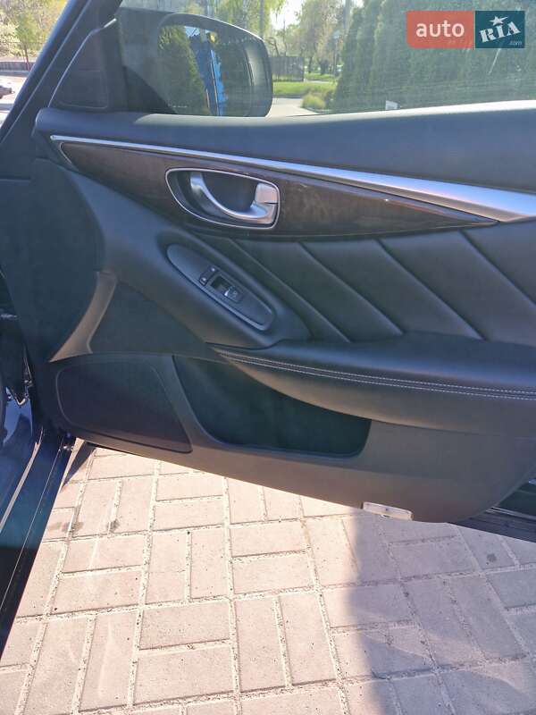 Седан Infiniti Q50 2018 в Черкасах