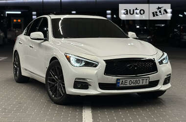 Седан Infiniti Q50 2013 в Днепре