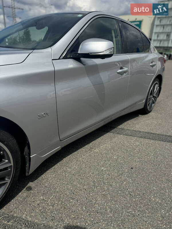 Седан Infiniti Q50 2016 в Киеве