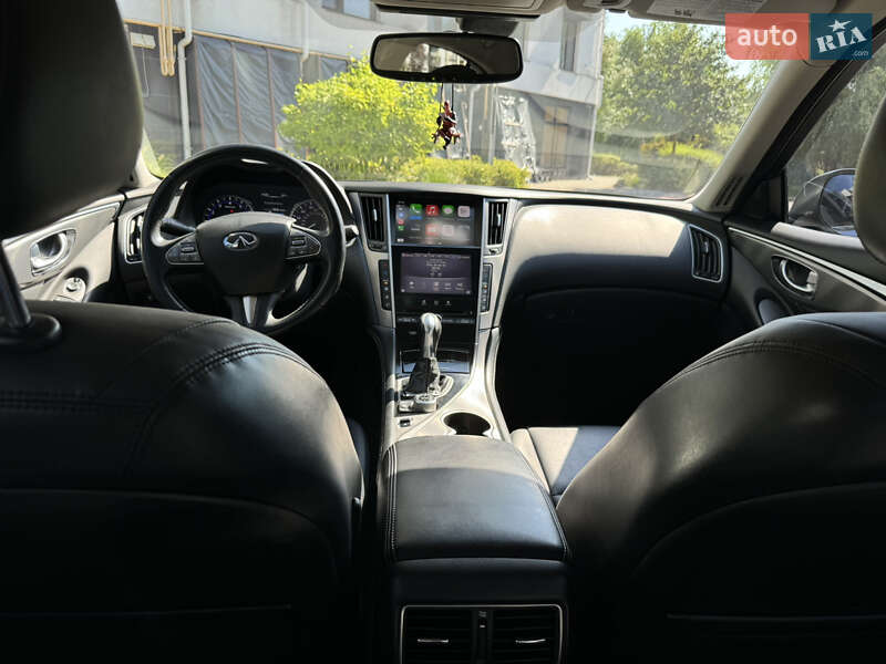 Седан Infiniti Q50 2017 в Києві