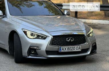 Седан Infiniti Q50 2019 в Краснограді