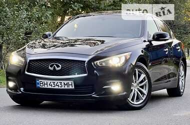 Седан Infiniti Q50 2015 в Одессе