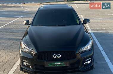 Седан Infiniti Q50 2017 в Киеве