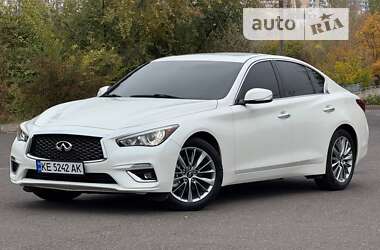 Седан Infiniti Q50 2018 в Кривом Роге