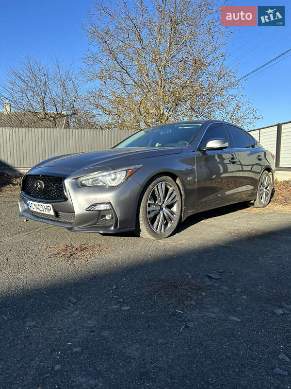 Седан Infiniti Q50 2019 в Нововолинську
