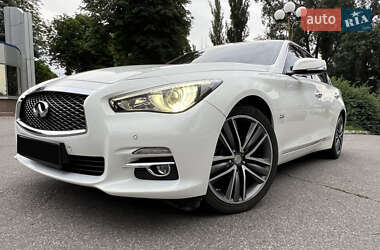 Седан Infiniti Q50 2014 в Києві