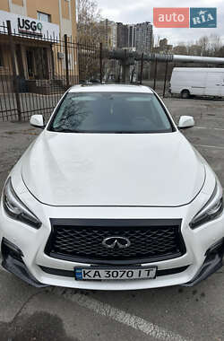 Седан Infiniti Q50 2017 в Киеве