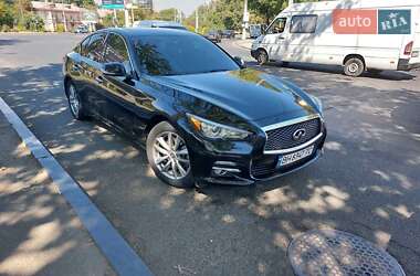 Седан Infiniti Q50 2016 в 