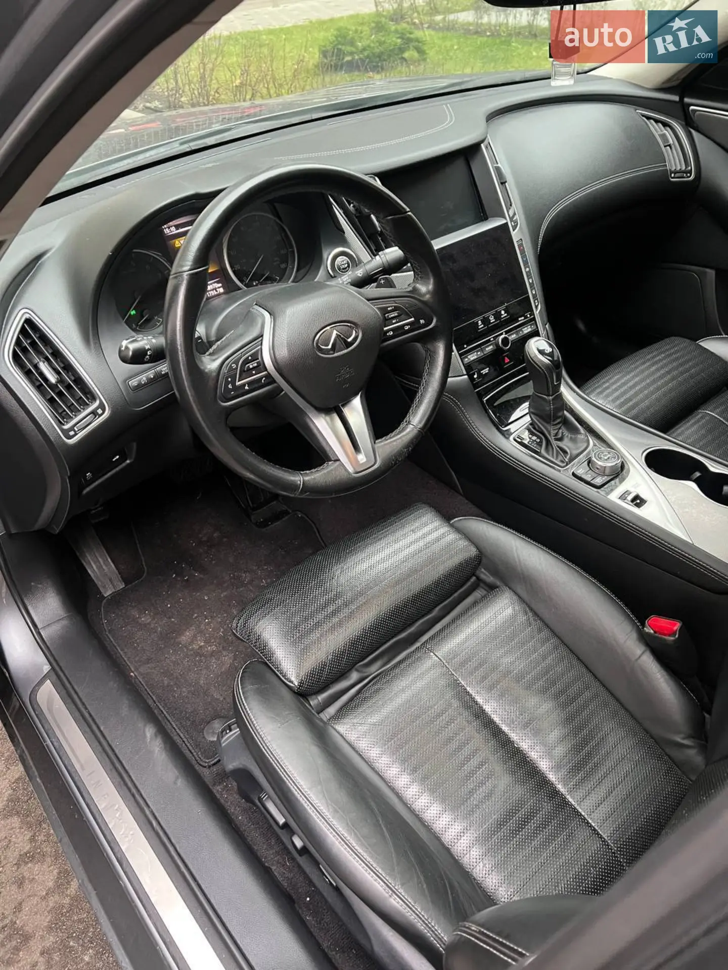 2017 Infiniti Q50 - мініатюра 7