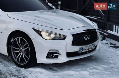 Седан Infiniti Q50 2015 в Тернополе