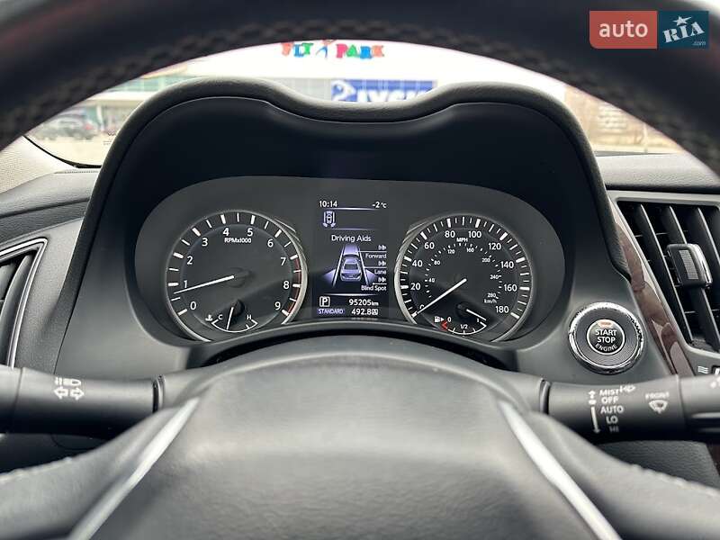 Седан Infiniti Q50 2018 в Запоріжжі