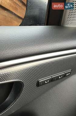 Седан Infiniti Q50 2017 в 