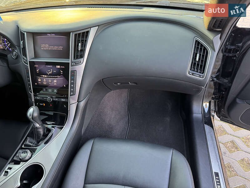 Седан Infiniti Q50 2016 в Одесі