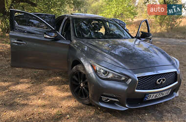 Седан Infiniti Q50 2013 в Полтаві