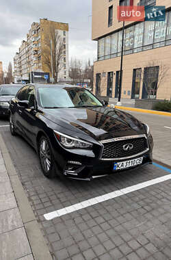 Седан Infiniti Q50 2017 в 