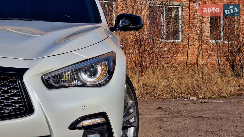 Седан Infiniti Q50 2017 в Дрогобыче
