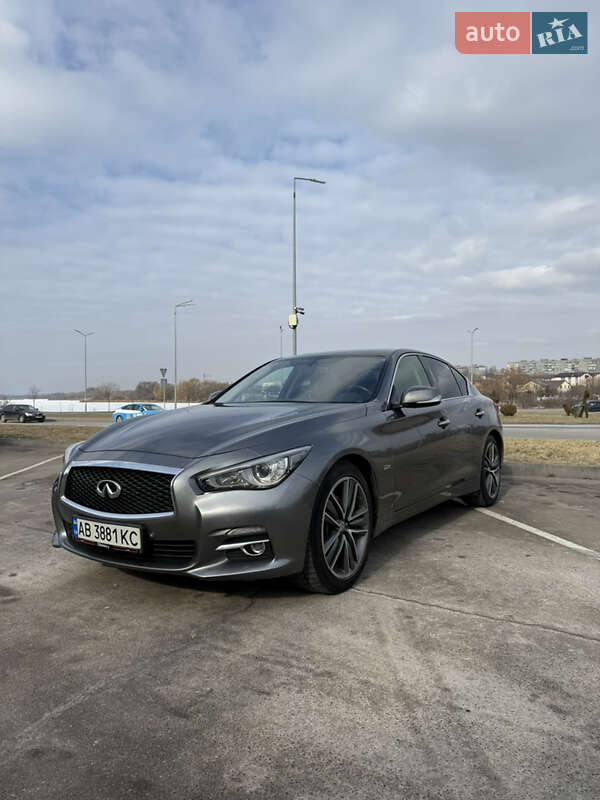 Седан Infiniti Q50 2016 в Виннице