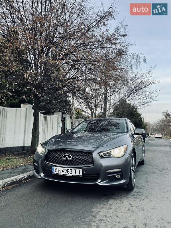 Седан Infiniti Q50 2016 в Одессе