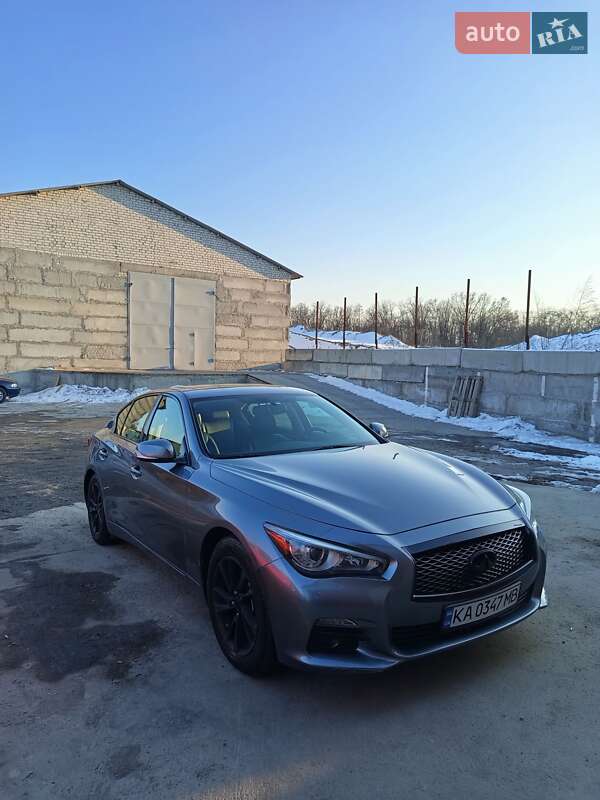 Седан Infiniti Q50 2017 в Киеве