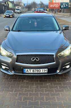 Седан Infiniti Q50 2016 в Ивано-Франковске