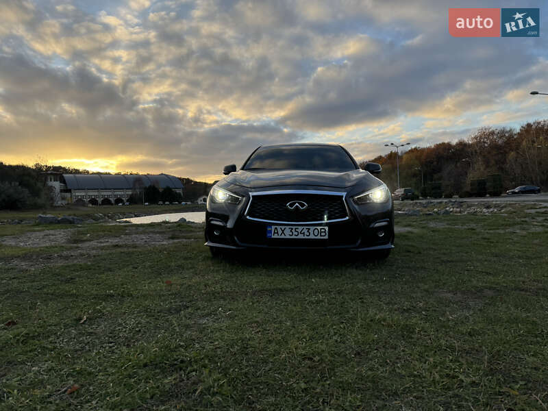 Седан Infiniti Q50 2018 в Днепре