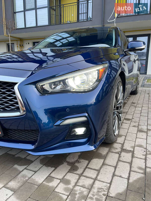 Седан Infiniti Q50 2016 в Луцьку