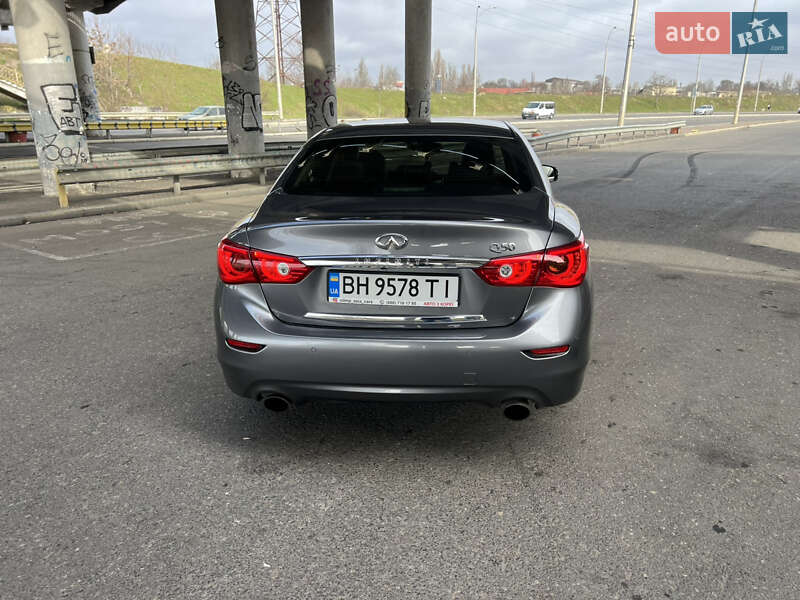 Седан Infiniti Q50 2015 в Одесі