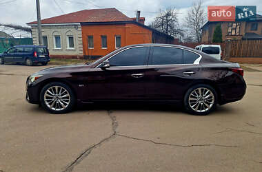 Седан Infiniti Q50 2017 в 