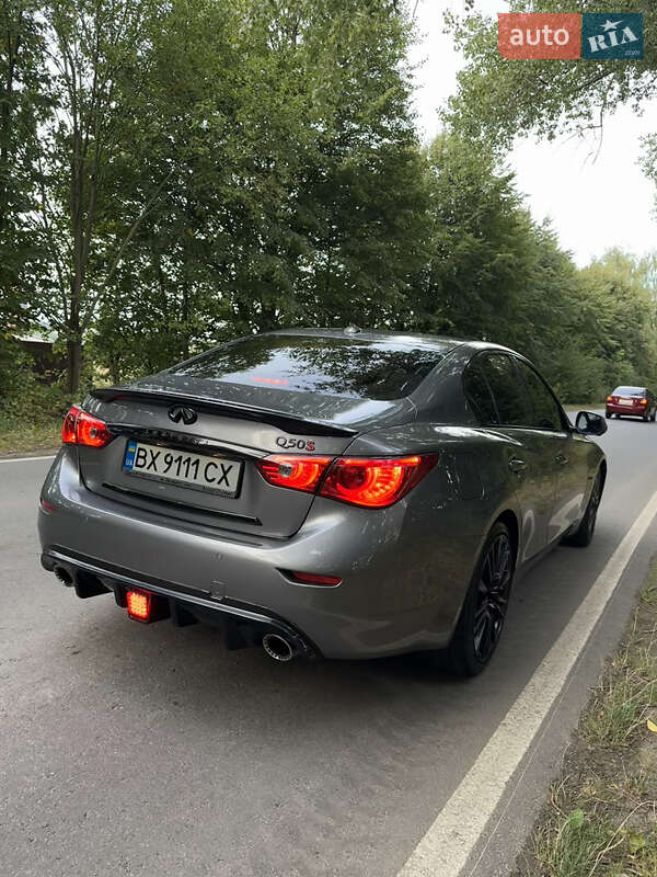 Седан Infiniti Q50 2016 в Хмельницькому