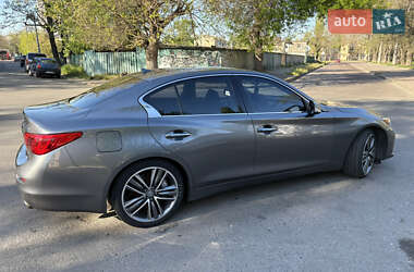 Седан Infiniti Q50 2016 в 