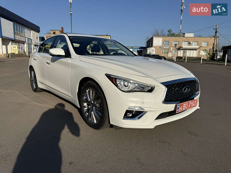 Седан Infiniti Q50 2024 в Кривом Роге
