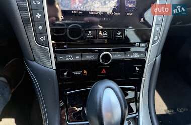 Седан Infiniti Q50 2015 в 