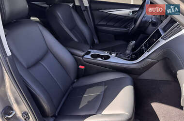 Седан Infiniti Q50 2019 в 