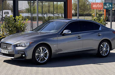 Седан Infiniti Q50 2019 в 