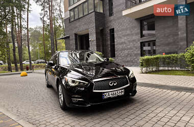Седан Infiniti Q50 2016 в 
