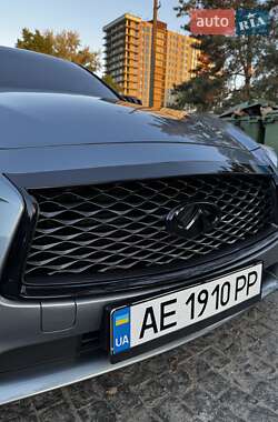 Седан Infiniti Q50 2019 в 