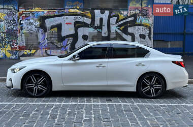 Седан Infiniti Q50 2018 в 