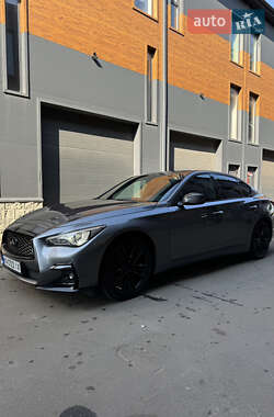 Седан Infiniti Q50 2016 в 