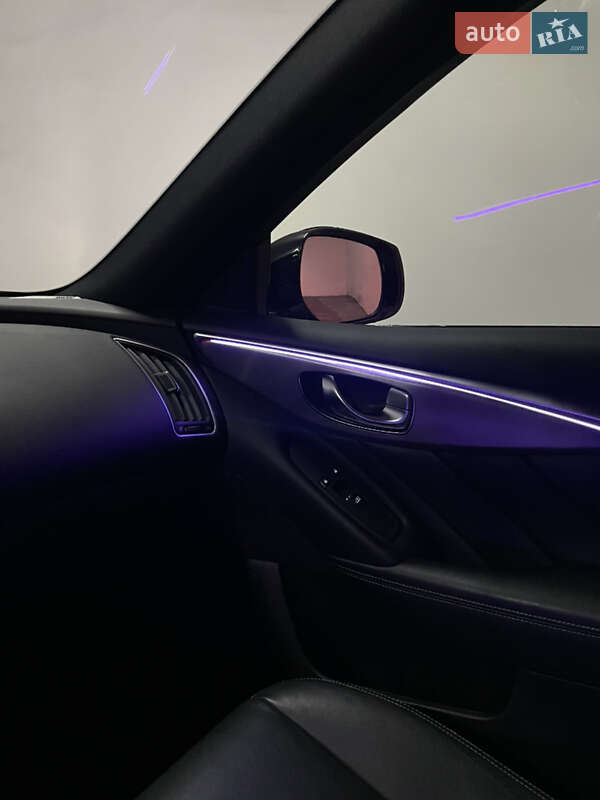 Седан Infiniti Q50 2016 в Киеве