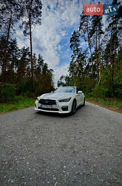 Седан Infiniti Q50 2016 в Киеве